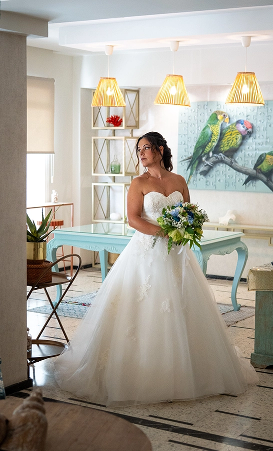 Maquillaje de novia glamuroso y duradero en Telde, ideal para bodas de día o de noche, por Raquel Villalba.