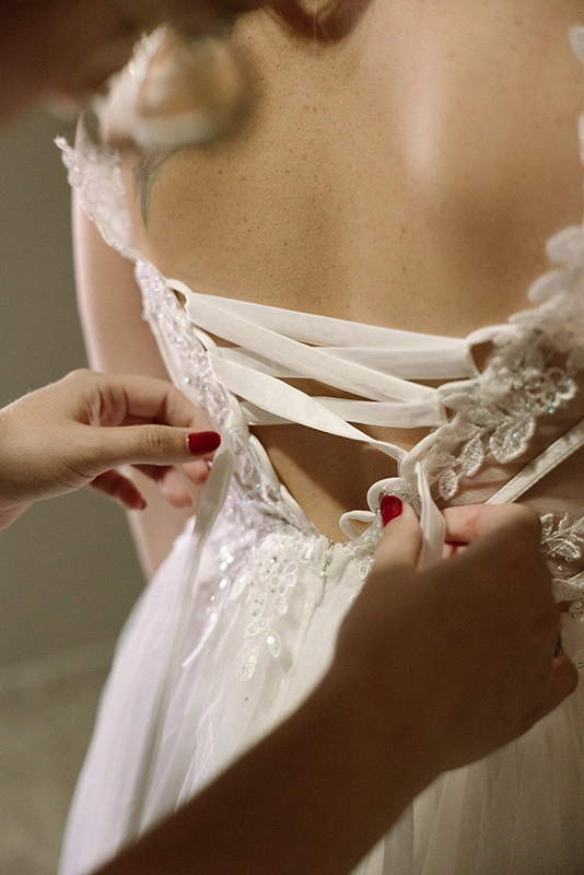 Maquillaje de novia profesional en Las Palmas, por Raquel Villalba, experto en piel blindada y mirada definida para boda.