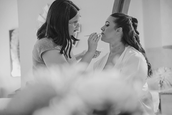 Maquilladora para bodas en Gran Canaria, maquillaje de novia natural y elegante realizado por Villalba Maquilladora.